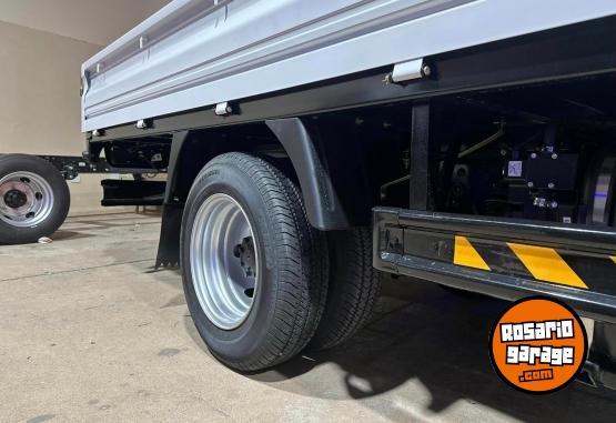 Camiones y Gr�as - KAMA X1 CABINA SIMPLE DIESEL con CAJA DE CARGA 0Km My2026 Para 3 Ton. DISPONIBLES! Financia Bco. Santander. Ac�rcate a ORIO HNOS, SAN GENARO, concesionario oficial DFM, JMC, ISUZU, KAMA Camiones - En Venta