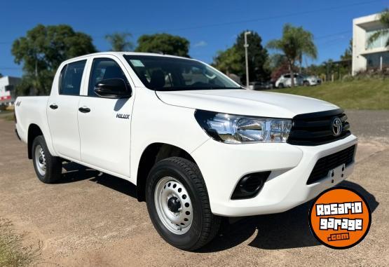 Camionetas - Toyota HILUX 2.4 DX 2026 Diesel 0Km - En Venta
