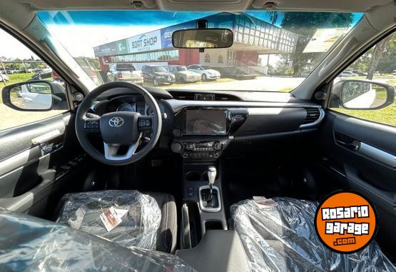 Camionetas - Toyota HILUX 2.8 4X4 SRV AT 2025 Diesel 0Km - En Venta