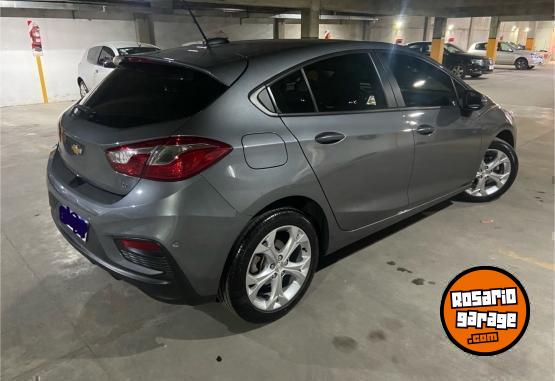 Autos - Chevrolet Cruze LT 2023 Nafta 44000Km - En Venta