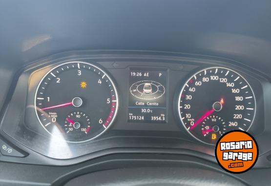 Camionetas - Volkswagen Amarok V6 Highline 3.0L 2021 Diesel 175125Km - En Venta