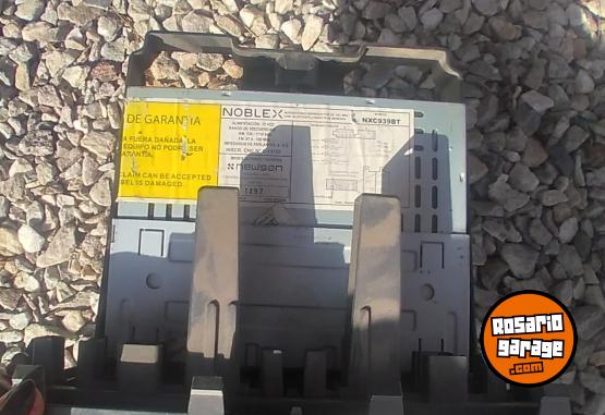 Accesorios para Autos - Vendo Estéreo de Gol Trend 2013 Original - En Venta