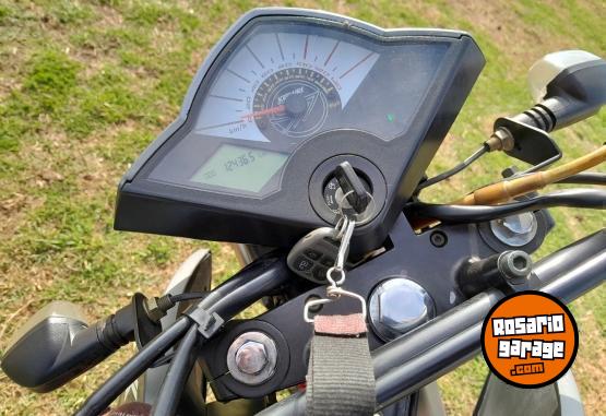 Motos - Zanella TX200 2013 Nafta 12800Km - En Venta