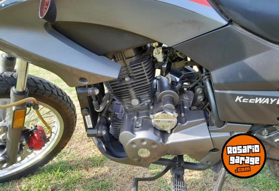 Motos - Zanella TX200 2013 Nafta 12800Km - En Venta