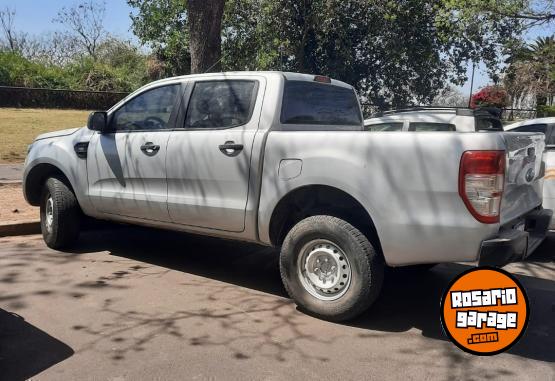 Camionetas - Ford Ranger XL 2.2L DC 4x2 2017 Diesel 179000Km - En Venta