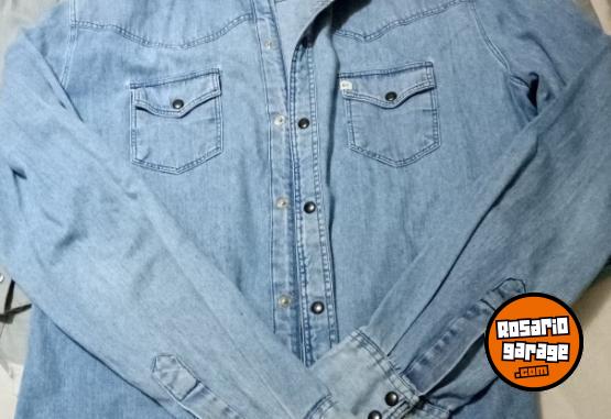 Indumentaria - LIQUIDO 10 camisas 1 par de zapatos 1 bermuda batistella reffans A+ benetton tannery - En Venta