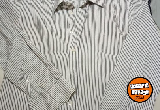 Indumentaria - LIQUIDO 10 camisas 1 par de zapatos 1 bermuda batistella reffans A+ benetton tannery - En Venta