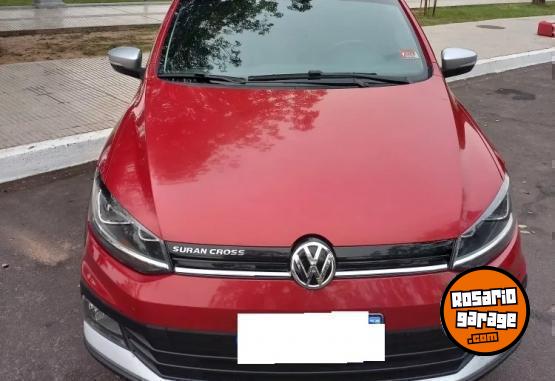 Autos - Volkswagen Suran Cross 1.6  Highline 2017 Nafta 73000Km - En Venta