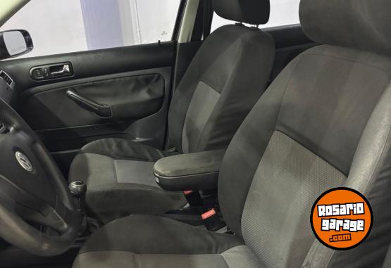 Autos - Volkswagen BORA 2009 GNC 180000Km - En Venta