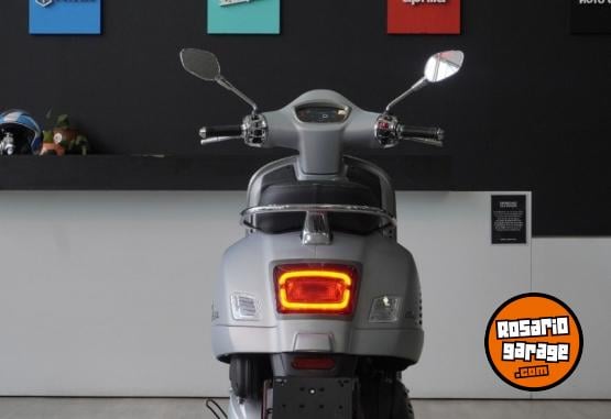 Motos - Vespa GTS 300 Super Tech 2026 Nafta 0Km - En Venta