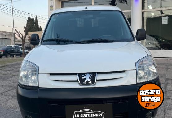 Utilitarios - Peugeot Partner Confort 2018 HDI 2018 Diesel 90000Km - En Venta