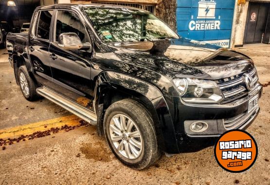 Camionetas - Volkswagen AMAROK 2015 Diesel 80000Km - En Venta