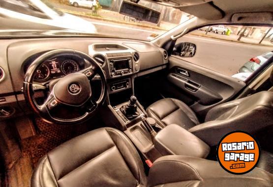 Camionetas - Volkswagen AMAROK 2015 Diesel 80000Km - En Venta