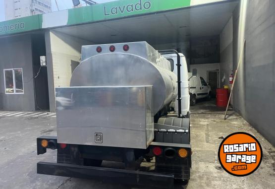 Camiones y Grúas - TATA 710 en excelente estado ! - En Venta
