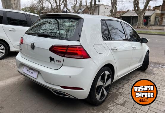 Autos - Volkswagen Golf Highline 2018 Nafta 90000Km - En Venta