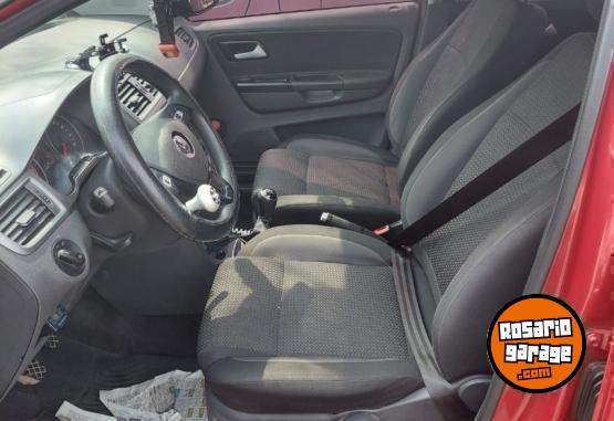 Autos - Volkswagen Suran trendline 2018 GNC 105000Km - En Venta