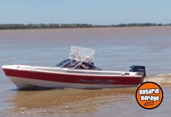 Embarcaciones - Lancha Robinson Mantra 2016 motor Yamaha 90HP 2T - En Venta