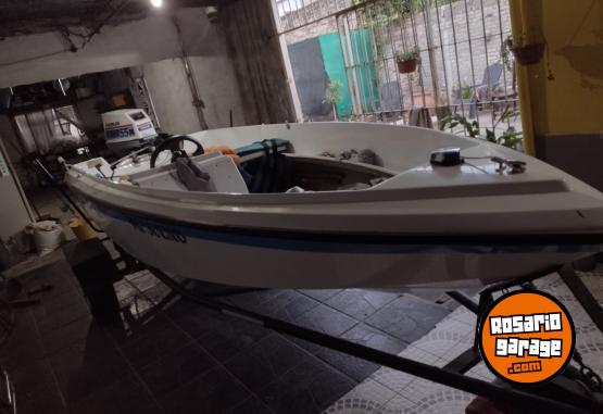 Embarcaciones - bermuda clout inmaculada canje cuatri ( honda Yamaha) - En Venta