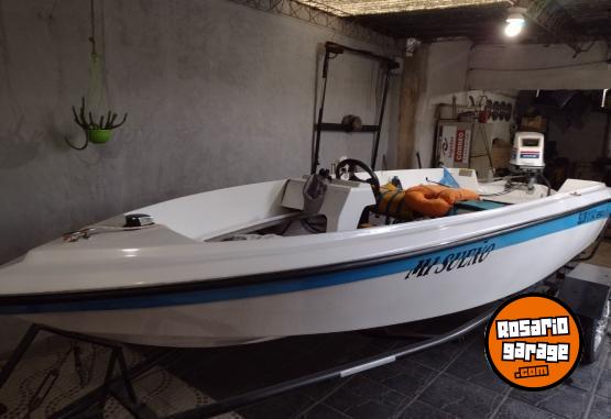 Embarcaciones - bermuda clout inmaculada canje cuatri ( honda Yamaha) - En Venta