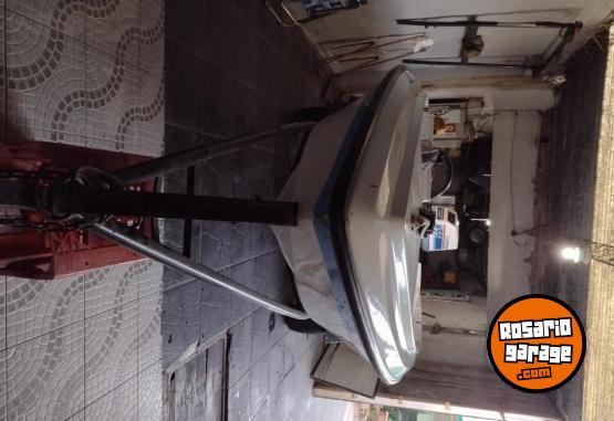 Embarcaciones - bermuda clout inmaculada canje cuatri ( honda Yamaha) - En Venta