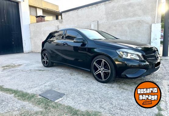 Autos - Mercedes Benz A200 Urban Blue Efficienc 2013 Nafta 105000Km - En Venta