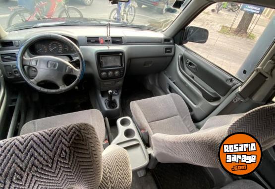 Camionetas - Honda Cvr 4x4 1999 Nafta 126000Km - En Venta