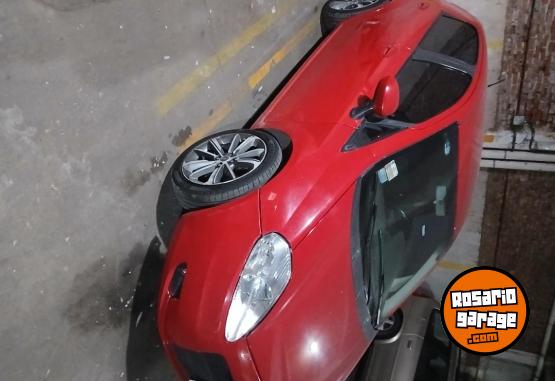 Autos - Fiat Punto 1.4 atractive 2012 GNC 158000Km - En Venta