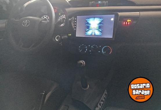 Camionetas - Toyota Hilux 2.4- Amarok-Ranger 2017 Diesel 214000Km - En Venta