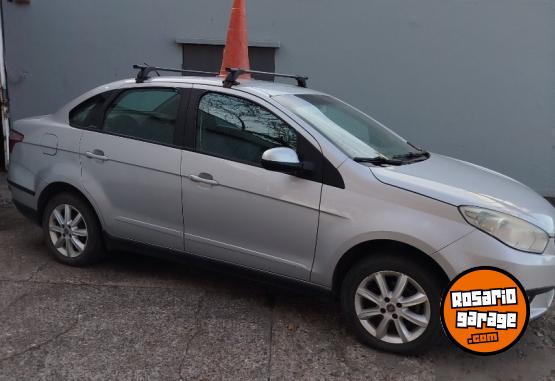 Autos - Fiat Grand Siena 2013 Nafta 145000Km - En Venta