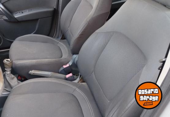 Autos - Fiat Grand Siena 2013 Nafta 145000Km - En Venta