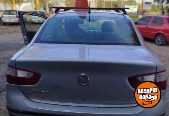 Autos - Fiat Grand Siena 2013 Nafta 145000Km - En Venta