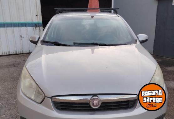 Autos - Fiat Grand Siena 2013 Nafta 145000Km - En Venta