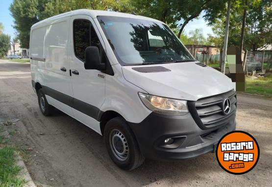 Utilitarios - Mercedes Benz Sprinter 2023 Diesel 33000Km - En Venta