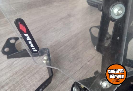 Accesorios para Motos - Vendo Parabrisas Sistema Savage para Moto NS 160 Y NS 200 - En Venta