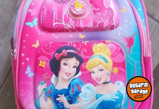 Otros - Vendo Mochila Escolar Princesas Calidad Premium Reforzada. - En Venta