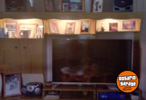 Otros - SE VENDE MODULAR CON LUZ PARA TV DE 50 PULGADAS - En Venta