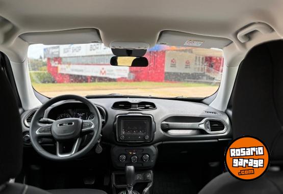 Camionetas - Jeep RENEGADE 2025 Nafta 0Km - En Venta