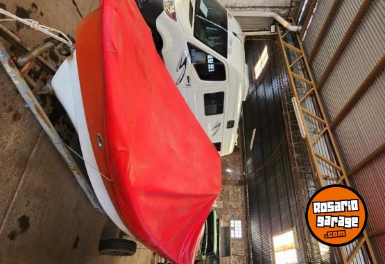 Embarcaciones - Adventure 520 - año 2014- poco uso - En Venta