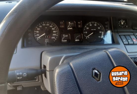 Autos - Renault Clio rt 1.4 1995 Nafta 140000Km - En Venta