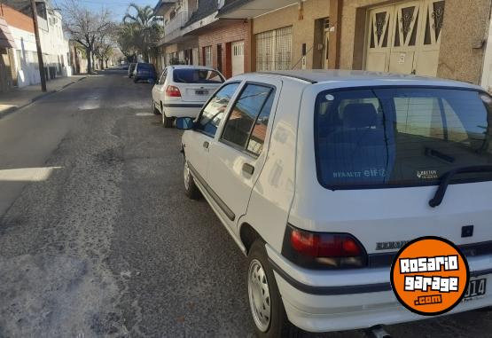 Autos - Renault Clio rt 1.4 1995 Nafta 140000Km - En Venta