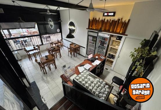 Otros - Bar Funcionando Con Terraza + Vereda 70 Personas Granadero Baigorria - En Venta