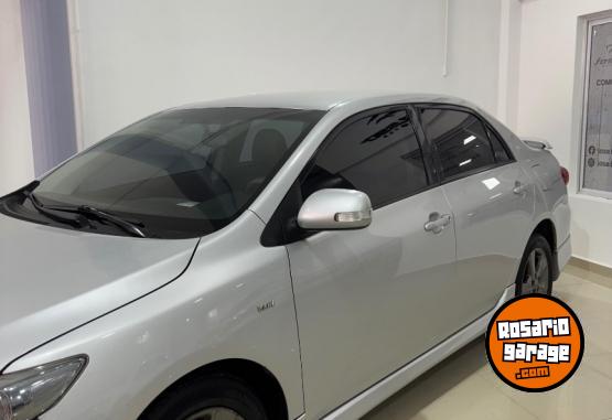 Autos - Toyota Corolla 2013 Nafta 200000Km - En Venta