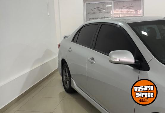 Autos - Toyota Corolla 2013 Nafta 200000Km - En Venta