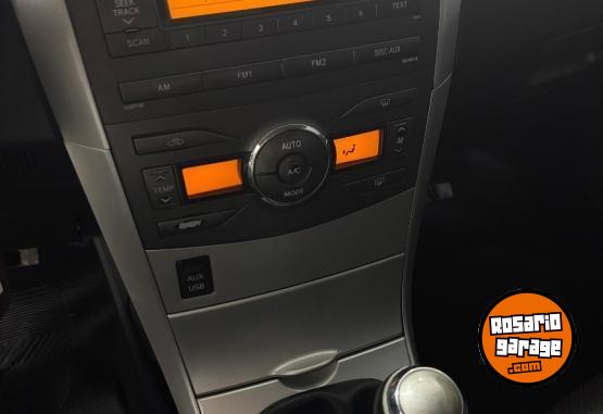 Autos - Toyota Corolla 2013 Nafta 200000Km - En Venta