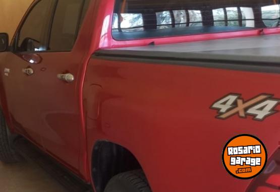Camionetas - Toyota Hilux sr 2019 Diesel 15100Km - En Venta