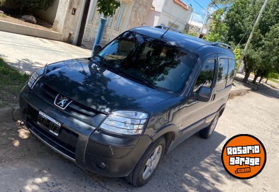 Utilitarios - Peugeot Patagónica vtc plus Hdi 2015 Diesel 130000Km - En Venta