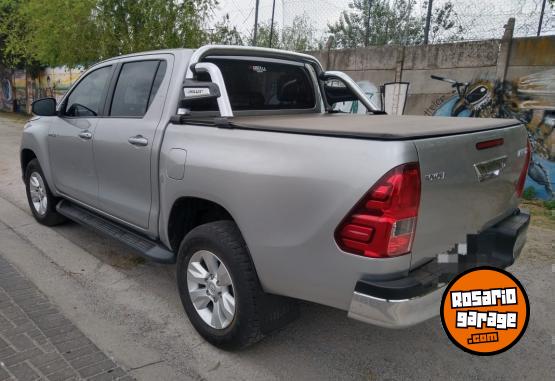 Camionetas - Toyota HILUX 2019 Diesel 100000Km - En Venta