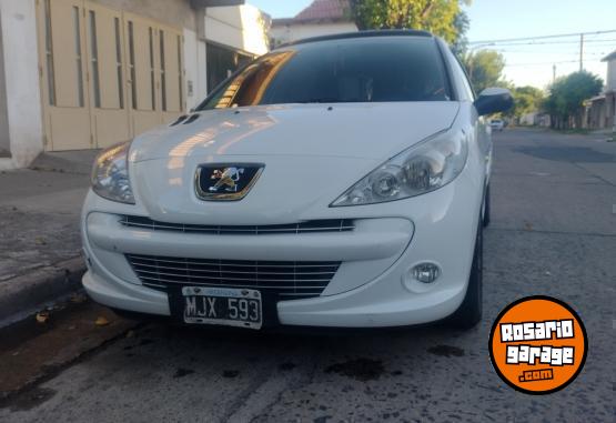 Autos - Peugeot 207 206 307 308 focus 2013 Nafta 90000Km - En Venta