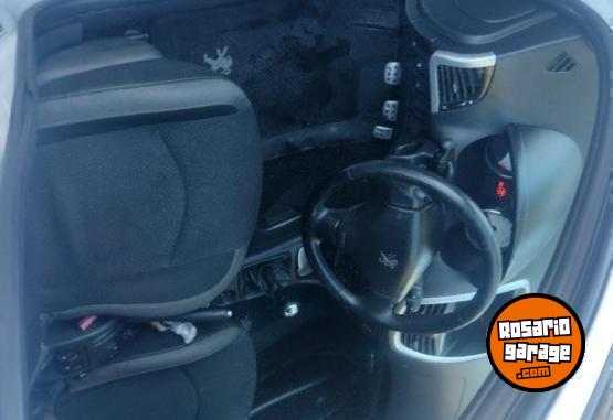 Autos - Peugeot 207 206 307 308 focus 2013 Nafta 90000Km - En Venta