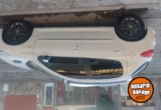 Autos - Peugeot 207 206 307 308 focus 2013 Nafta 90000Km - En Venta